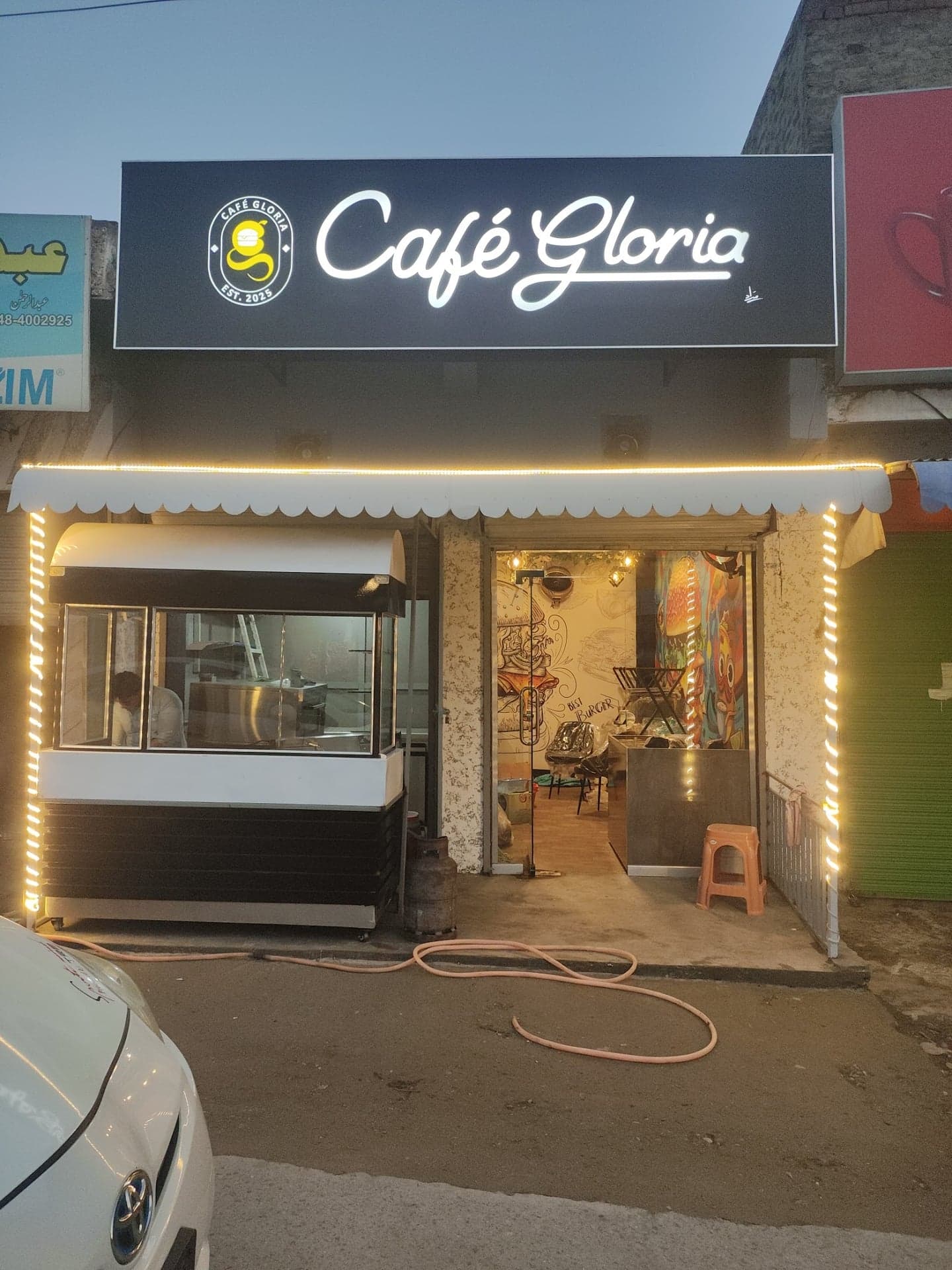 Cafe Gloria