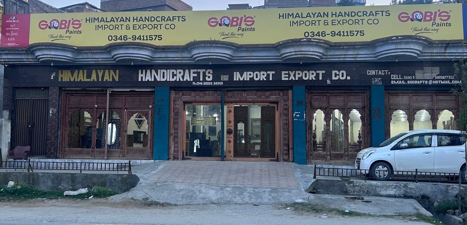 Swat Handicrafts: Shawls, Embroidery & Crafts Guide