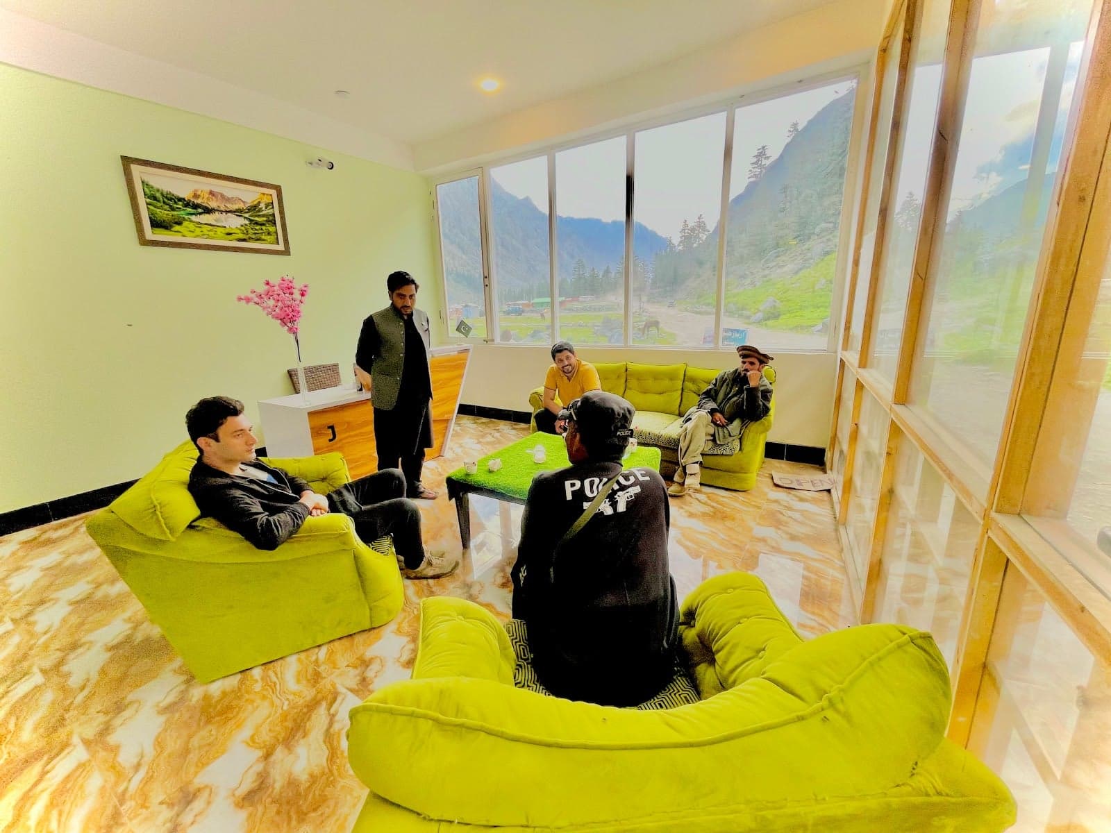 James Hotel photo 3