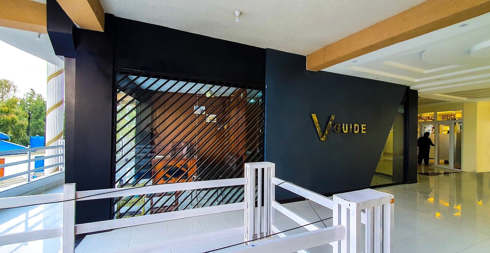 vguide tours photo 5