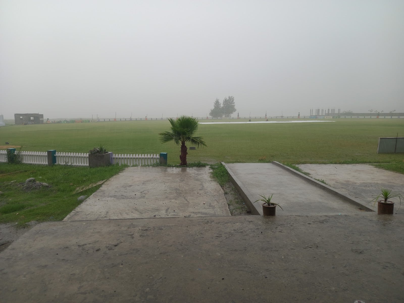 Alamganj ground photo 5