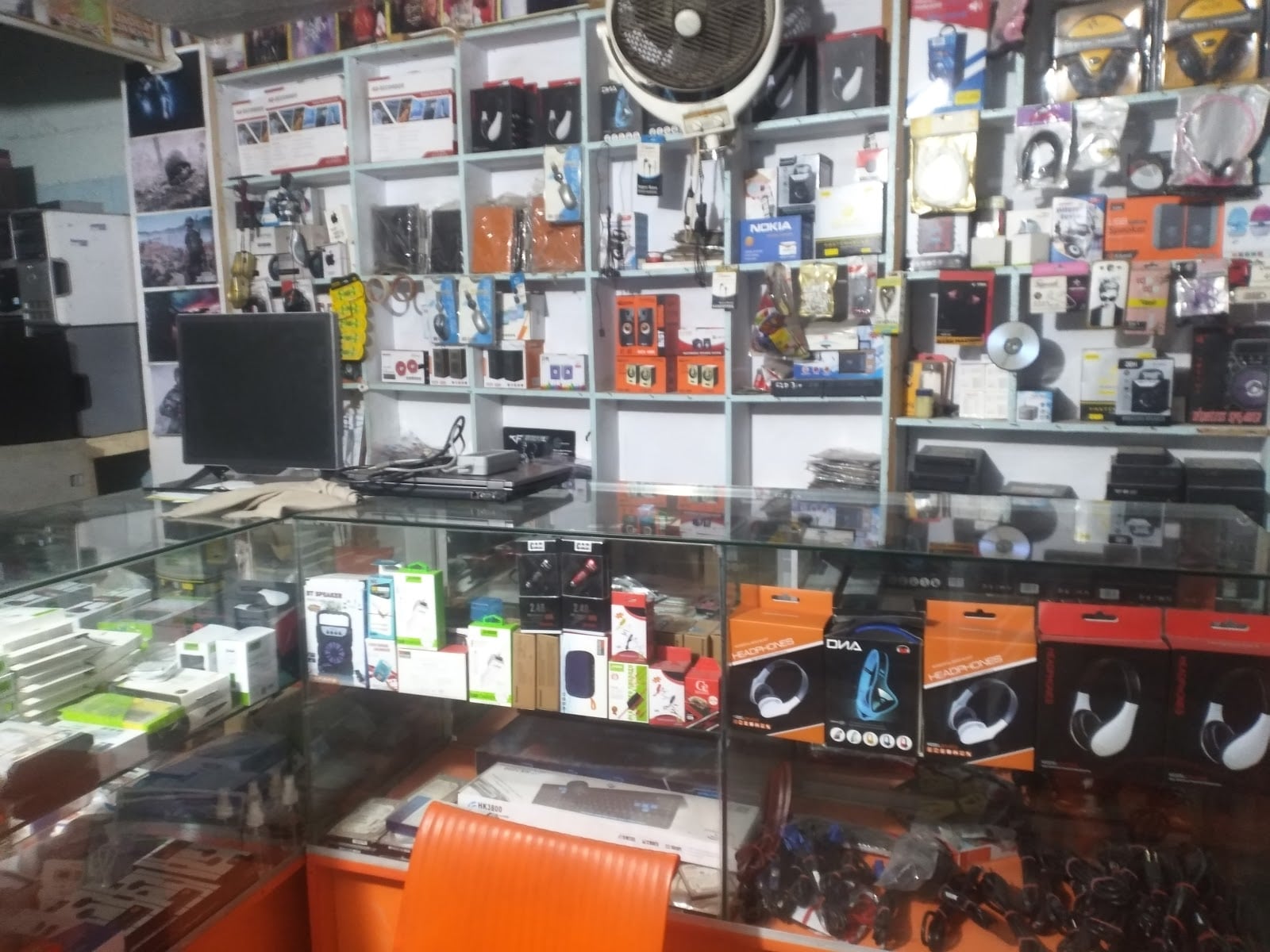 Amjad Computer and Mobile Zone