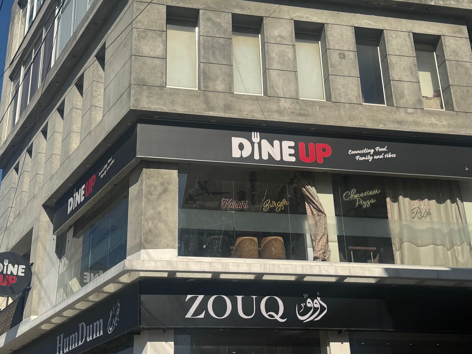Dine Up Restaurant