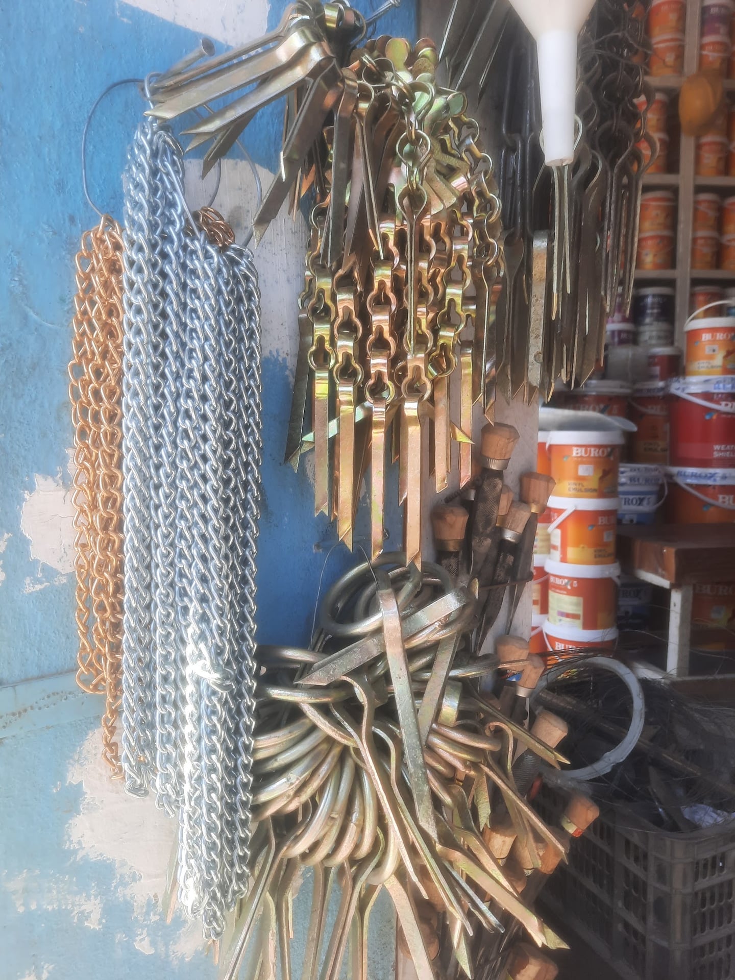 Idrees and Irfan Hardware and Paints Store photo 2