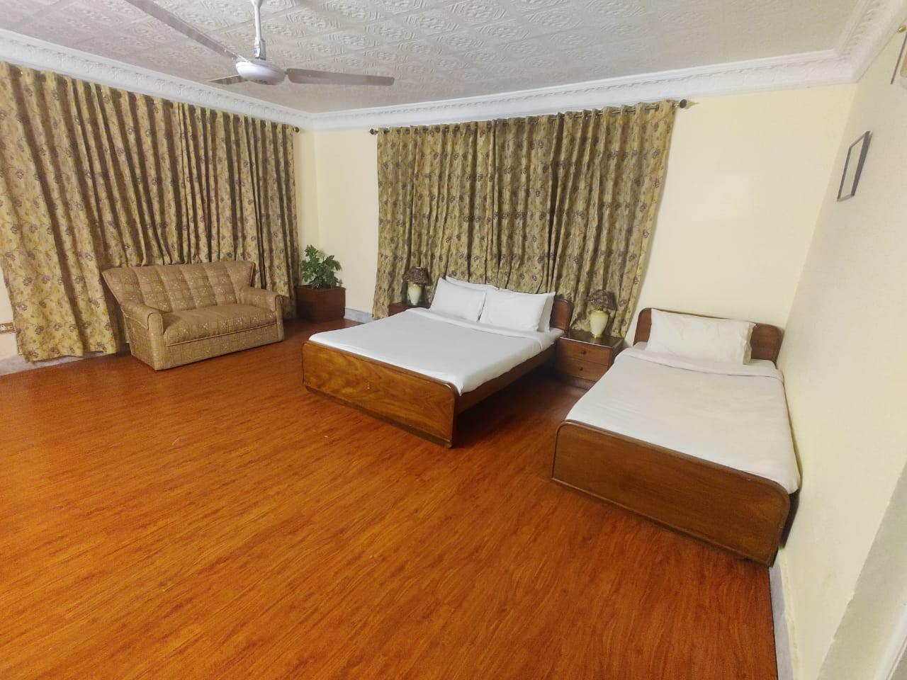 Imperial Hotel photo 2