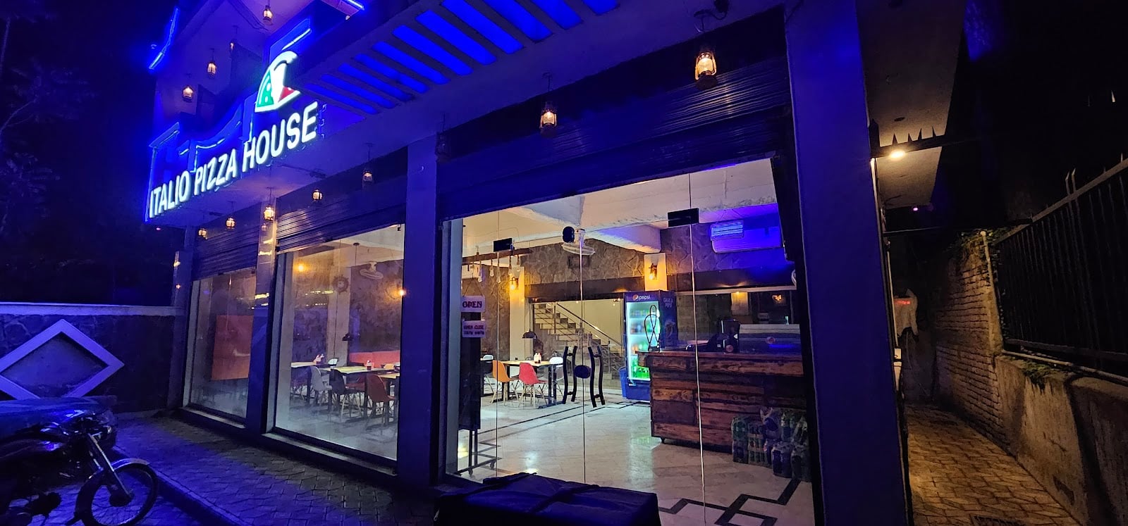 ITALIO PIZZA HOUSE