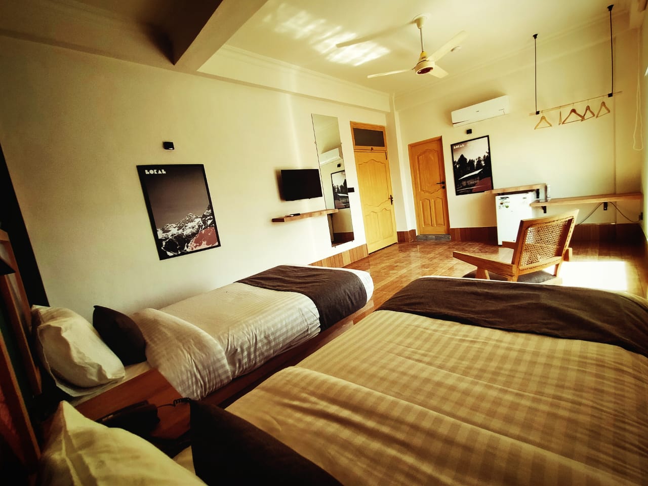 Lokal Rooms x Mingora (Swat River) photo 2