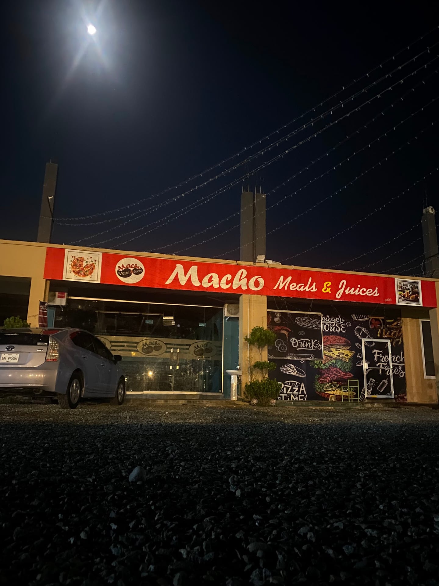 Macho Meals and Juices
