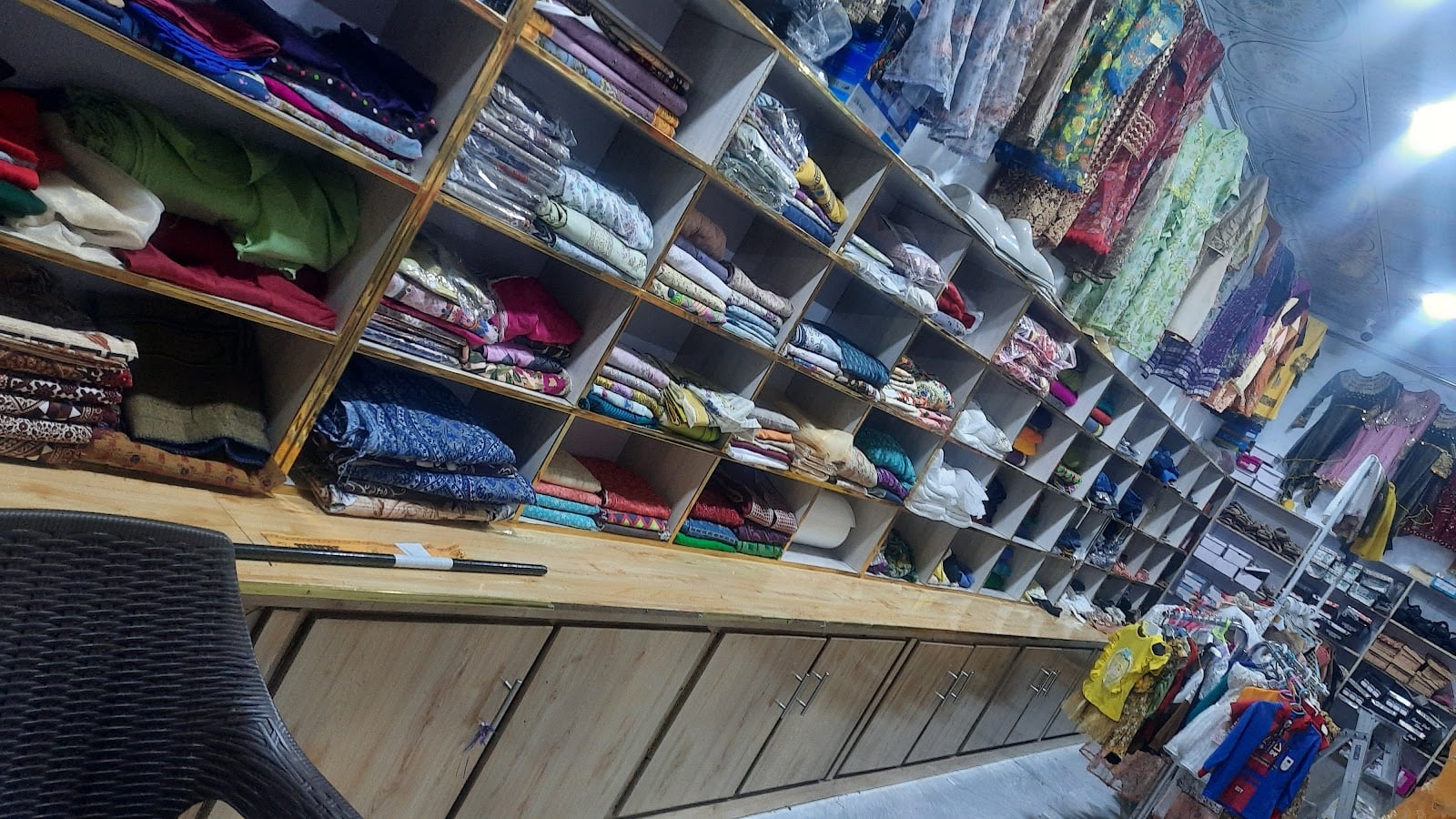 MARJAN LADIES SHOPPING CENTER photo 4