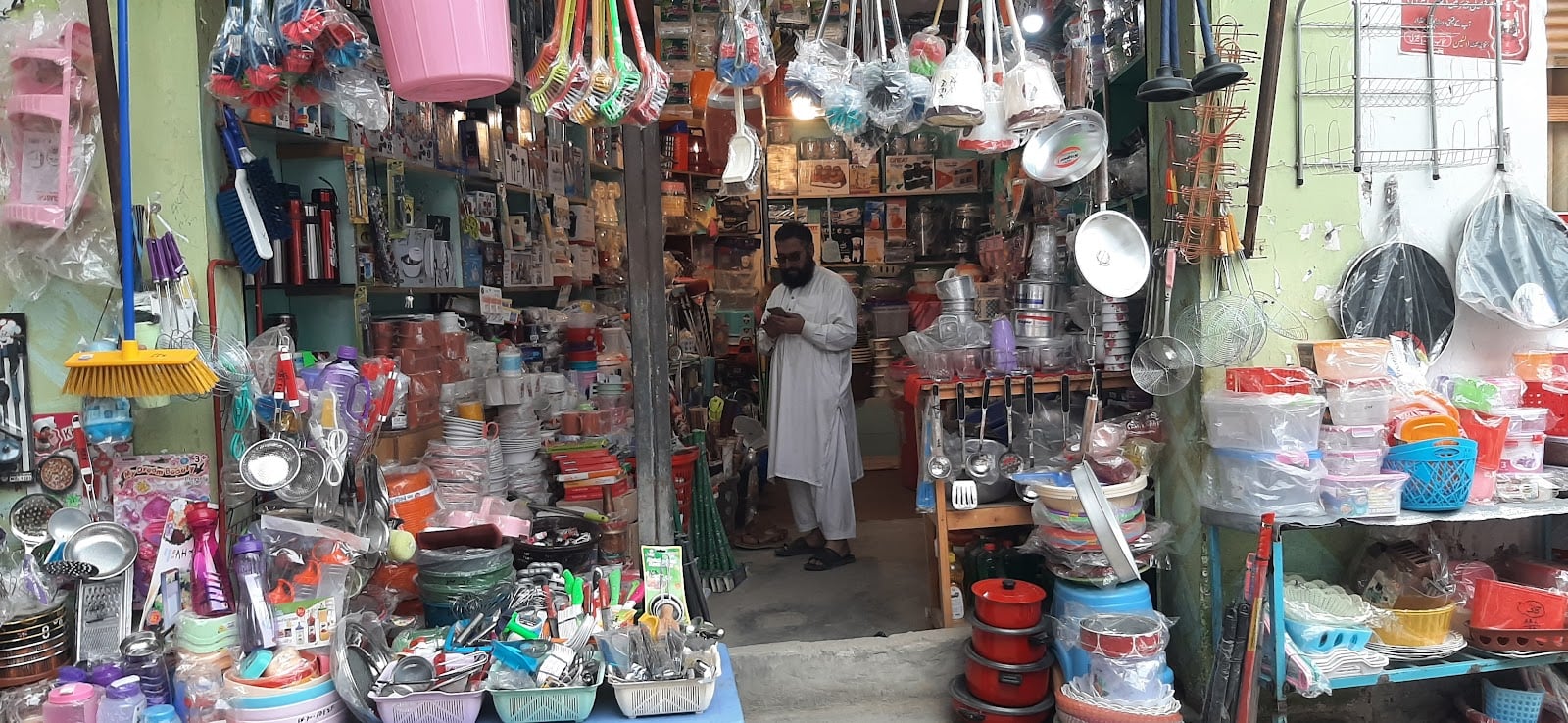 Meena Bazar Thana photo 2