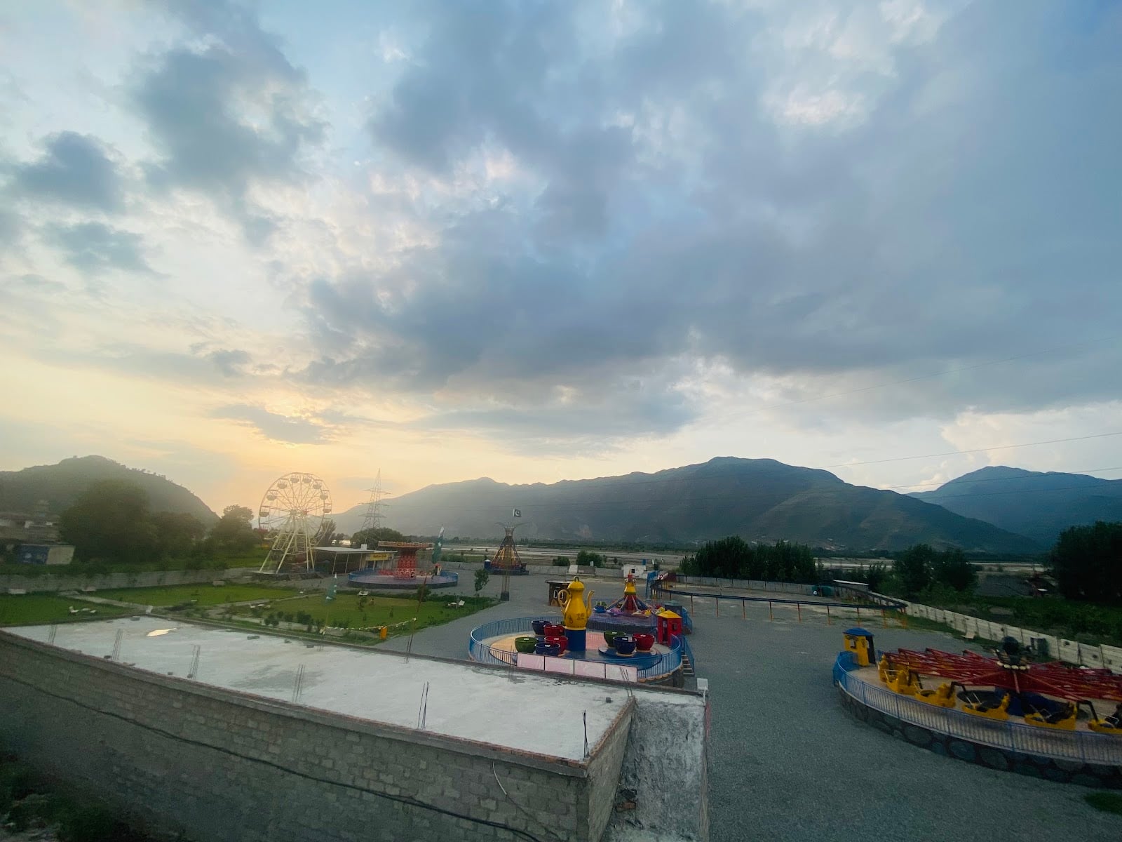Swat Funland and Amusement Park photo 4