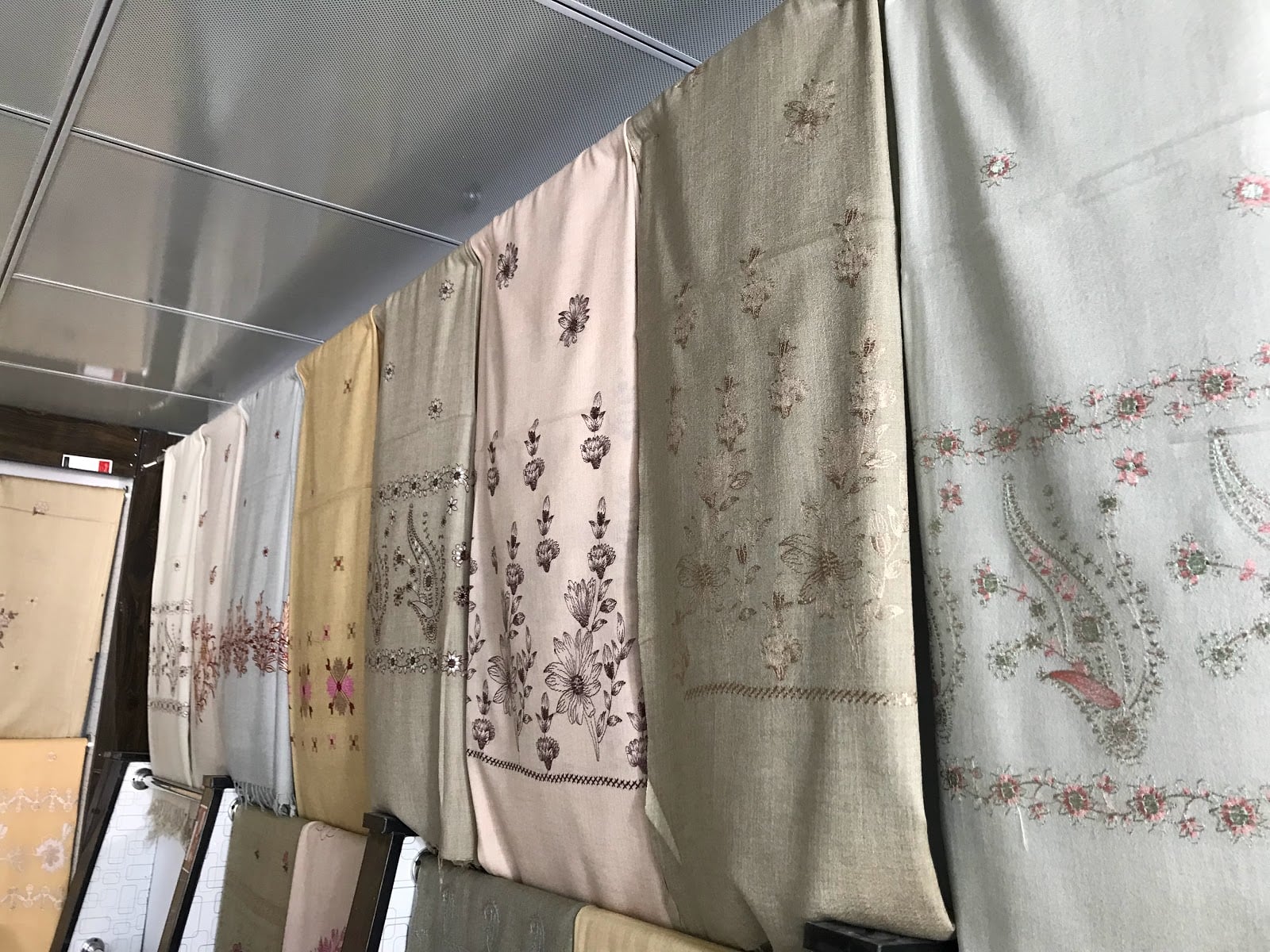 Swati Shawls photo 3
