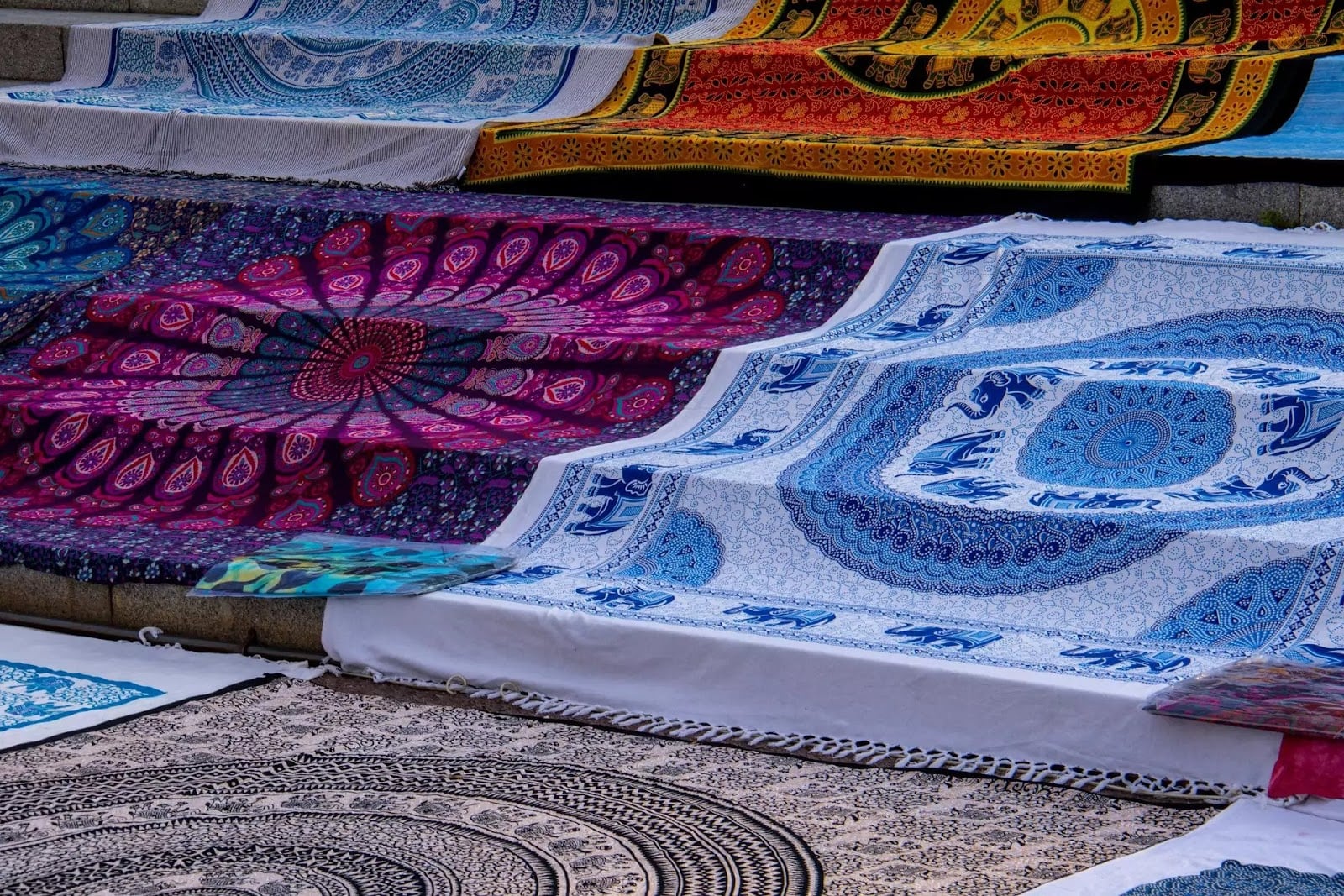 Swati Shawls photo 4