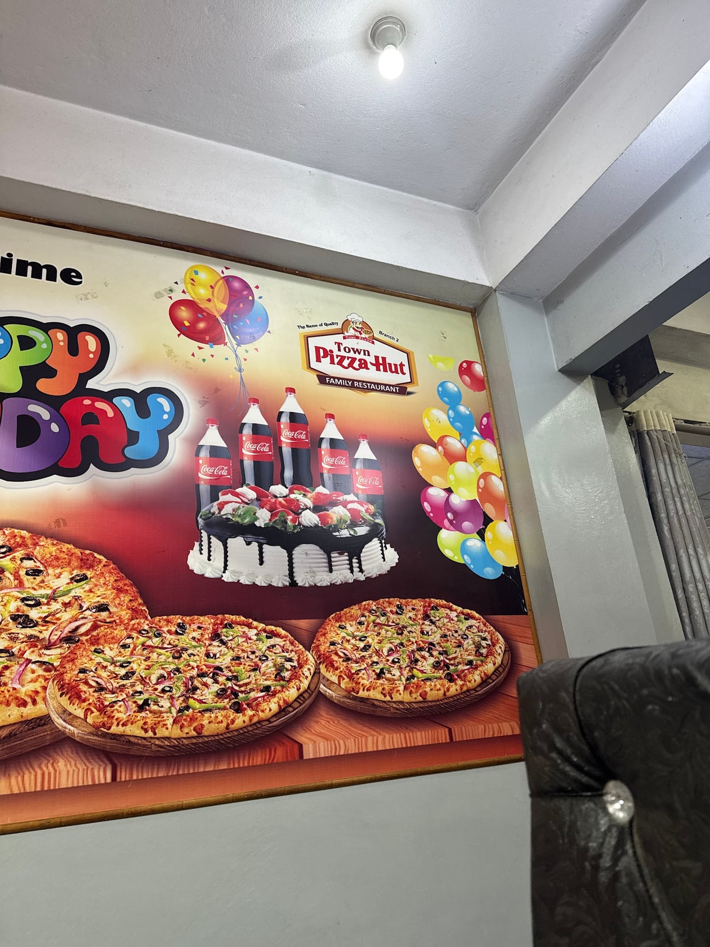 Town Pizza-Hut photo 2