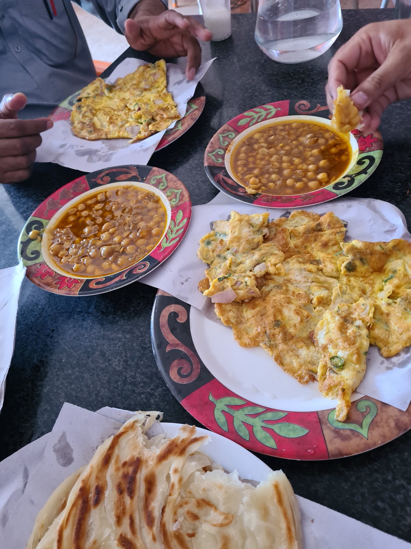 Wadi-E-Swat Restaurant photo 2