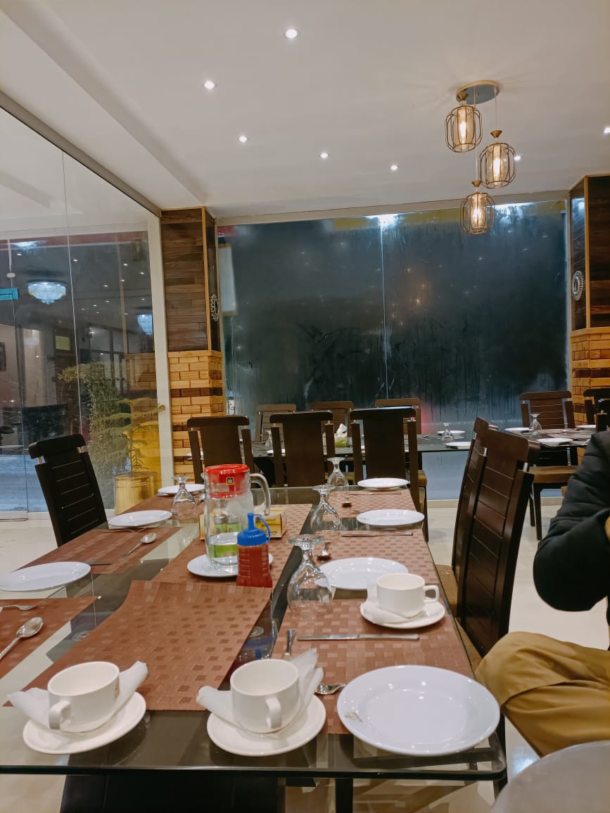 ZARYAB HOTEL & RESTAURANT photo 4